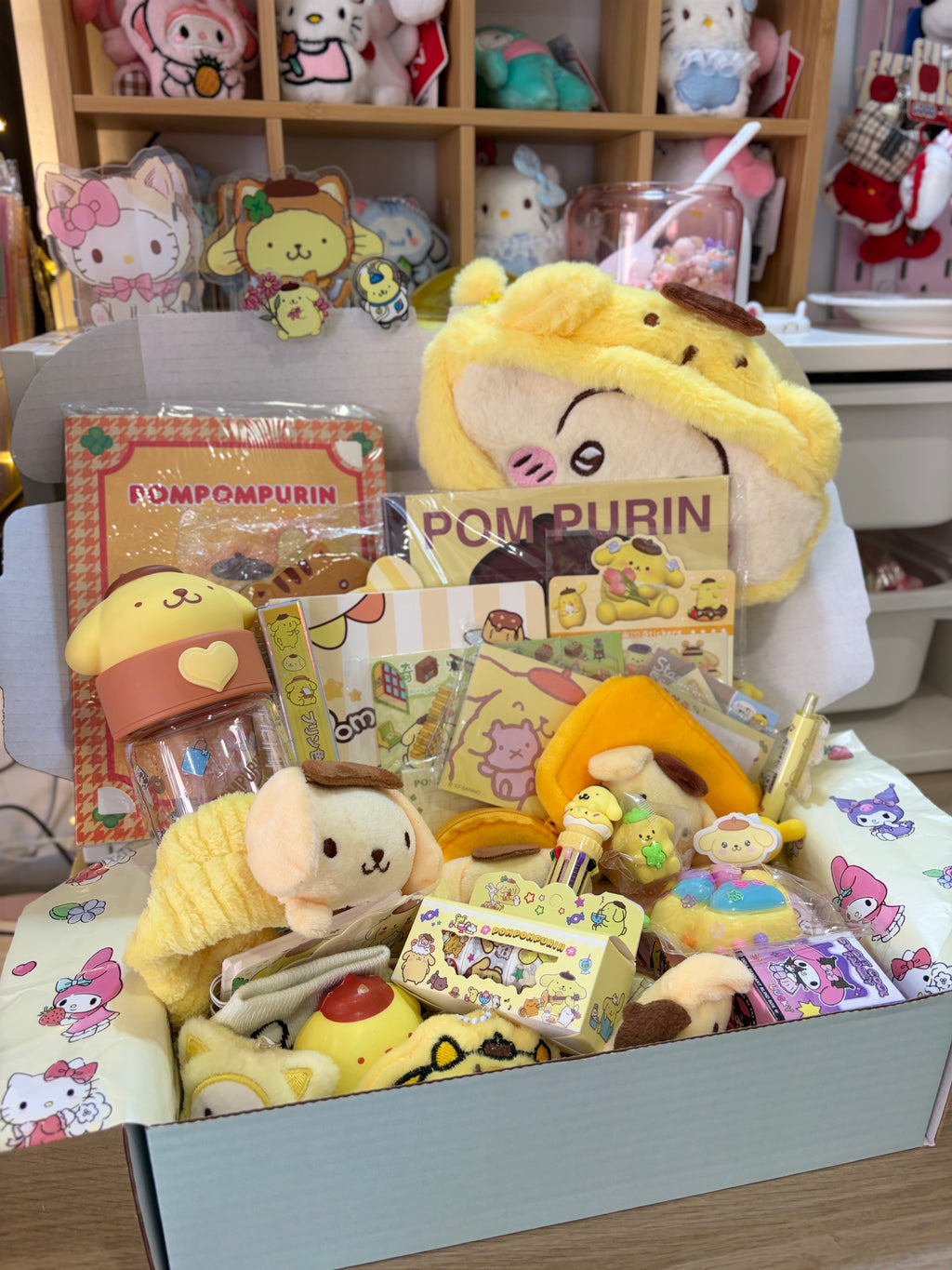 CS-03 / Pompompurin — Cleaning Shelf + Gacha